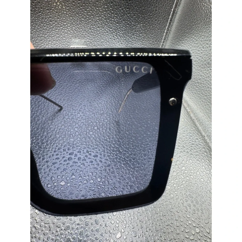 Gucci Oversized Flat Top Sunglasses Black Web Stripe Interlocking G GG0121S